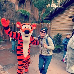 Meet your Posher, Alexander